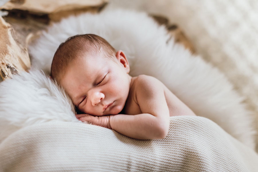 Neugeborenenfotograf Babyfotograf Nurnberg110