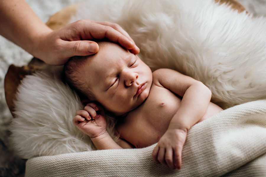 Neugeborenenfotograf Babyfotograf Nurnberg115